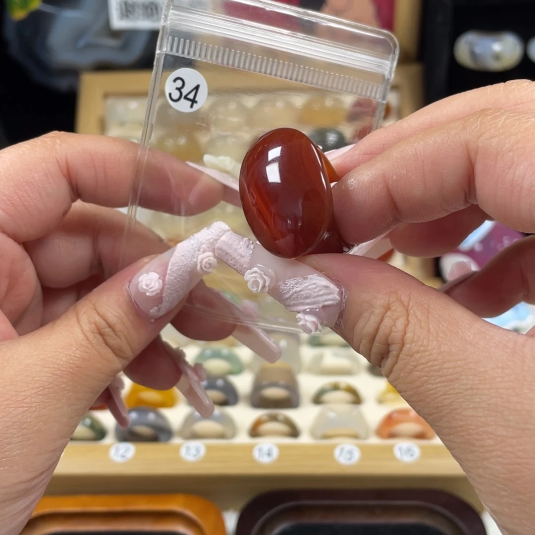 玛瑙/玉髓未镶嵌戒指34号港23直径20.2（非质量问题.不退不换）