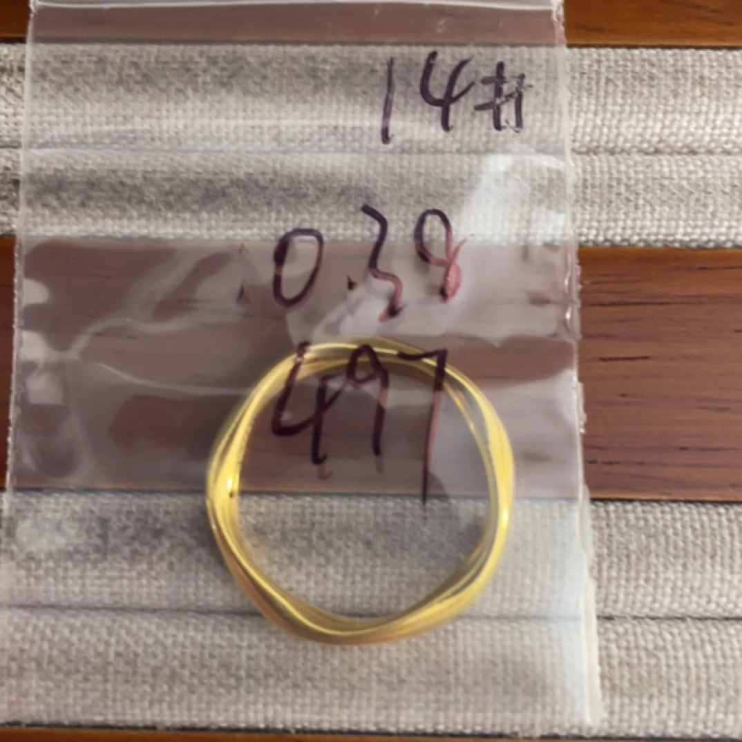 A4克重0.38 14号 莫比乌斯戒指 足金999