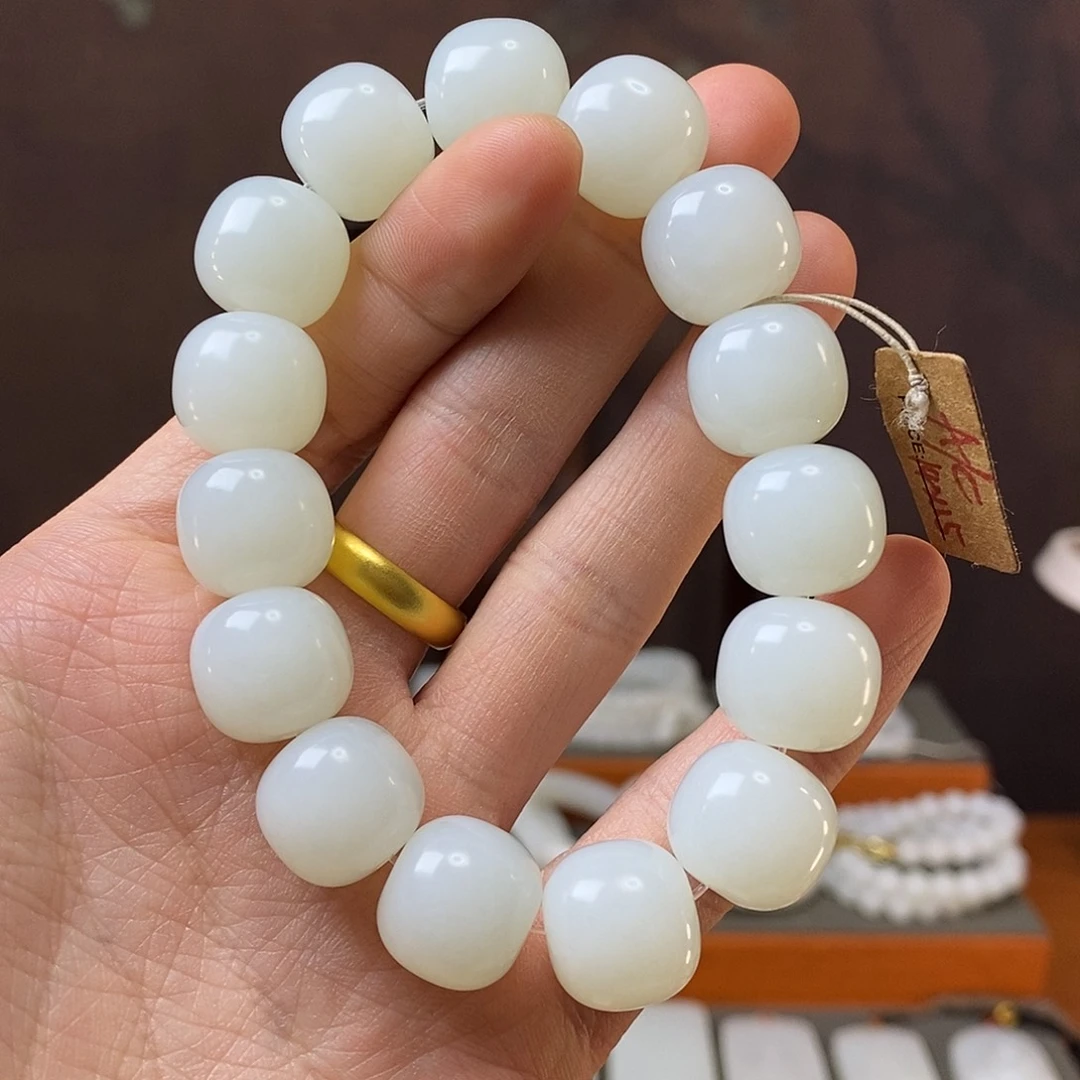 和田玉挂件未镶嵌浩*