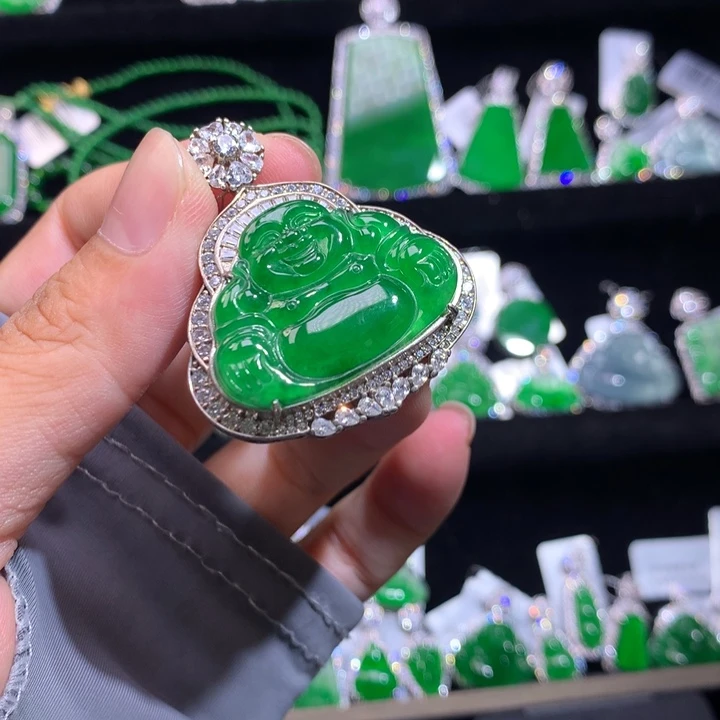 【闪购商品】颈饰银S925镶嵌翡翠天然翡翠
