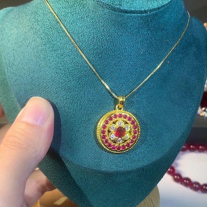 非金属13吊坠。