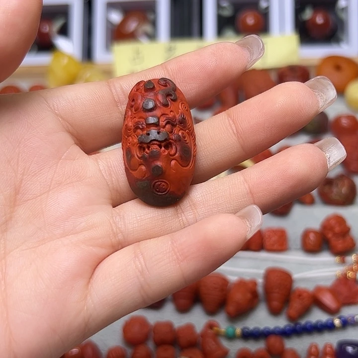 千***阁南红玛瑙未镶嵌卡19.5