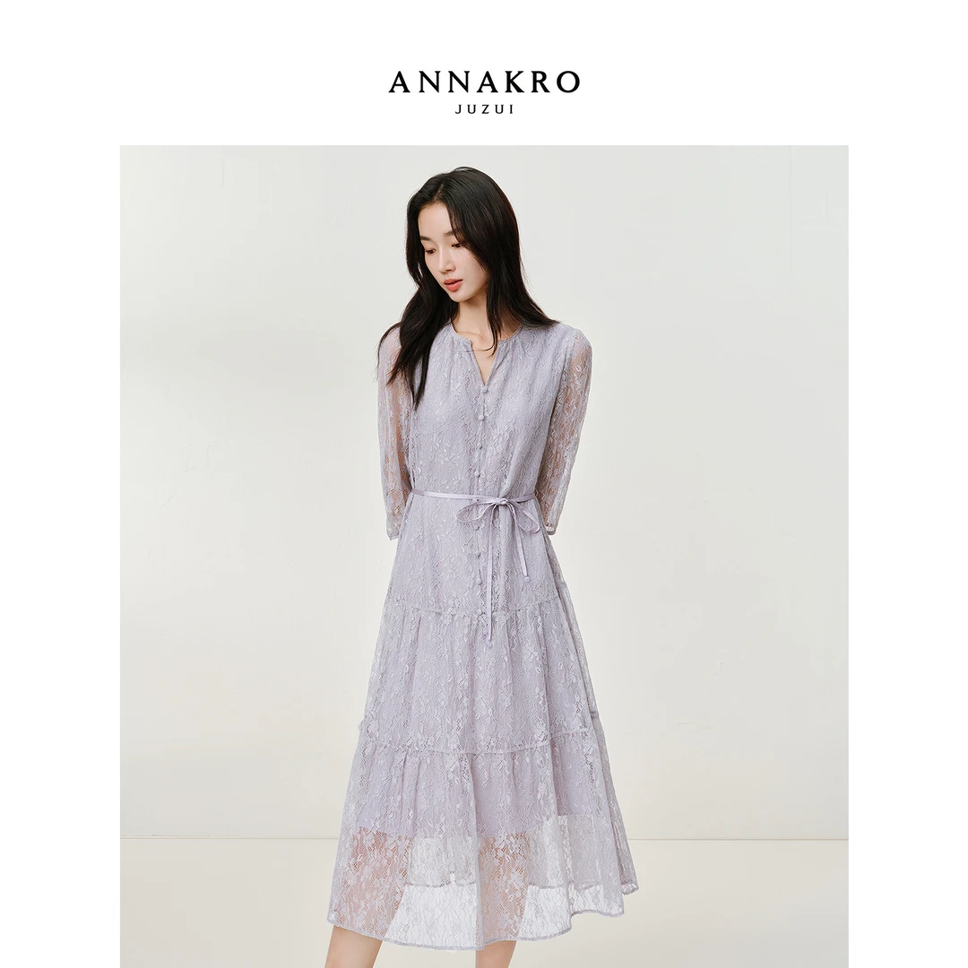 玖姿·安娜蔻优雅法式浪漫亮片蕾丝蛋糕摆收腰连衣裙女2025秋季新