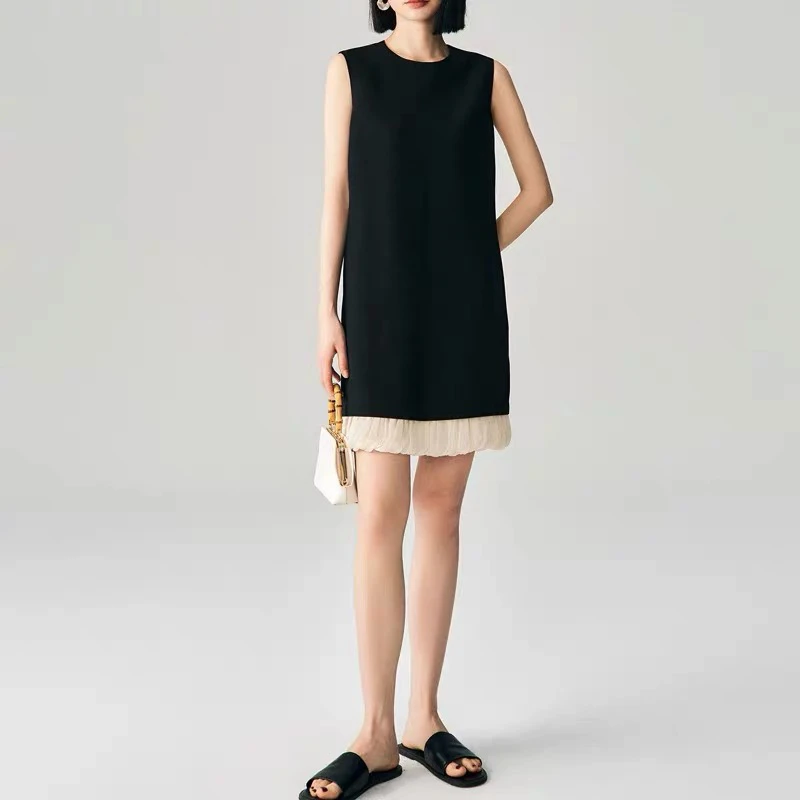 QL—11231法式轻奢圆领无袖中长款柔纱下摆拼接小黑裙