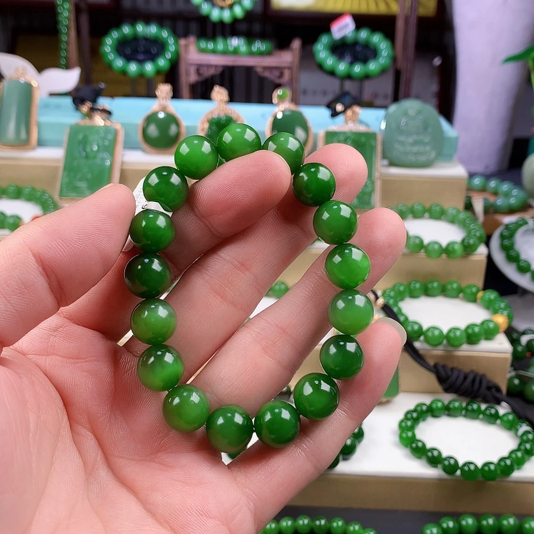 和田玉（碧玉）未镶嵌手链