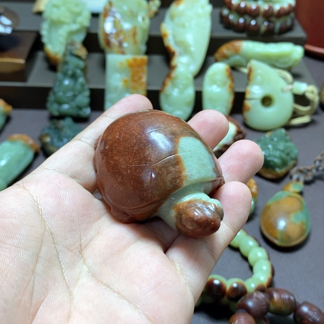 永***钢透闪石质玉未镶嵌把件