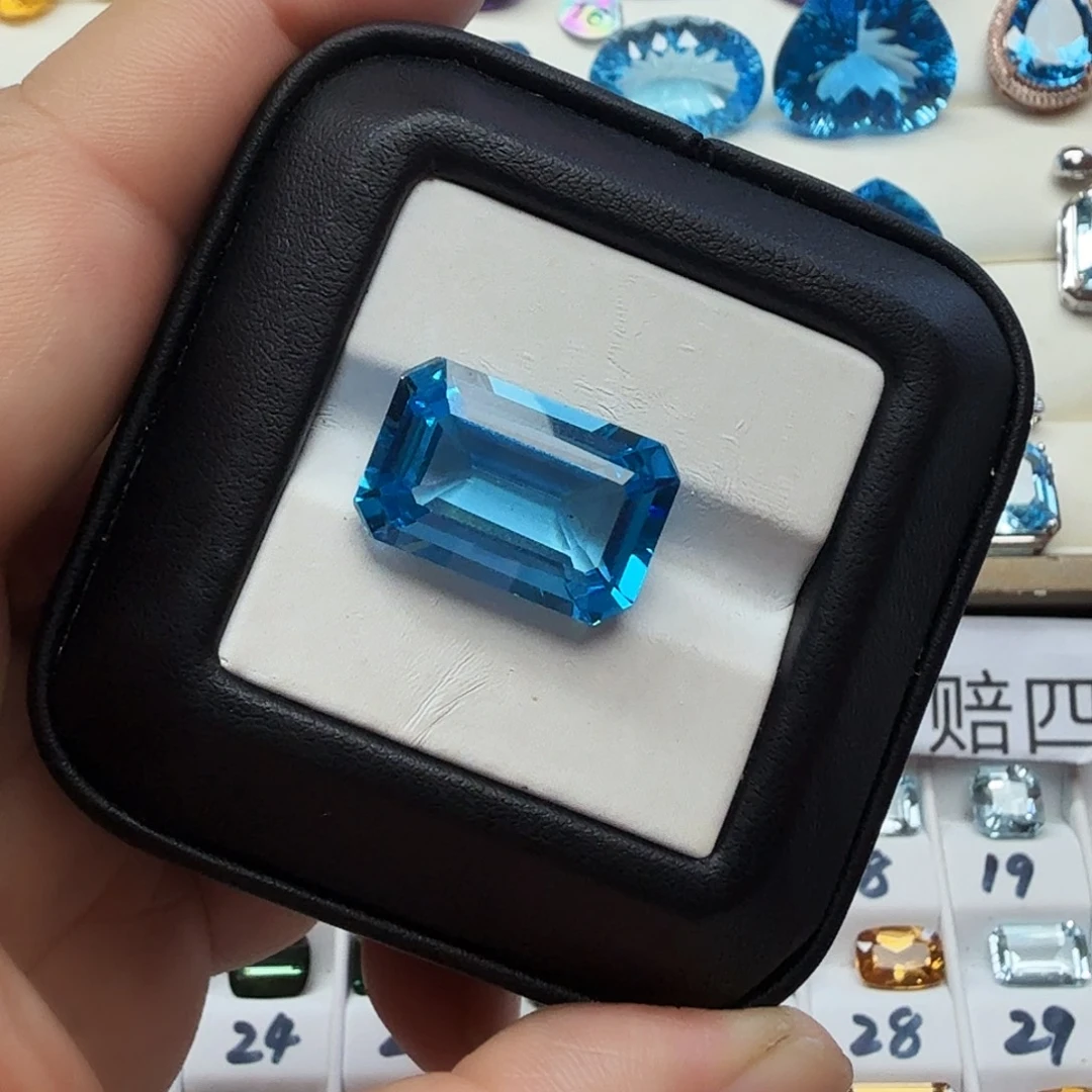 托帕石裸石抢购福利精美，魔鬼蓝卡19.2×12.5