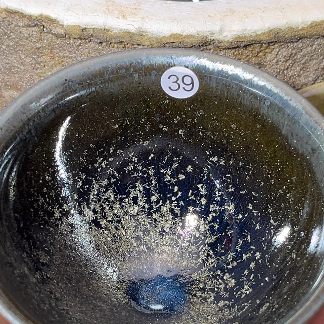 茶盏义兴龙窑坚持真柴烧