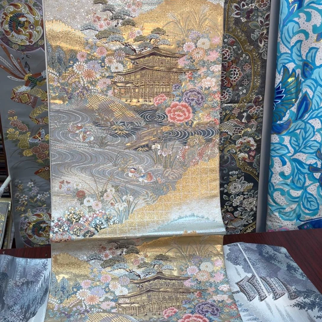 织绣织锦缎，织锦缎