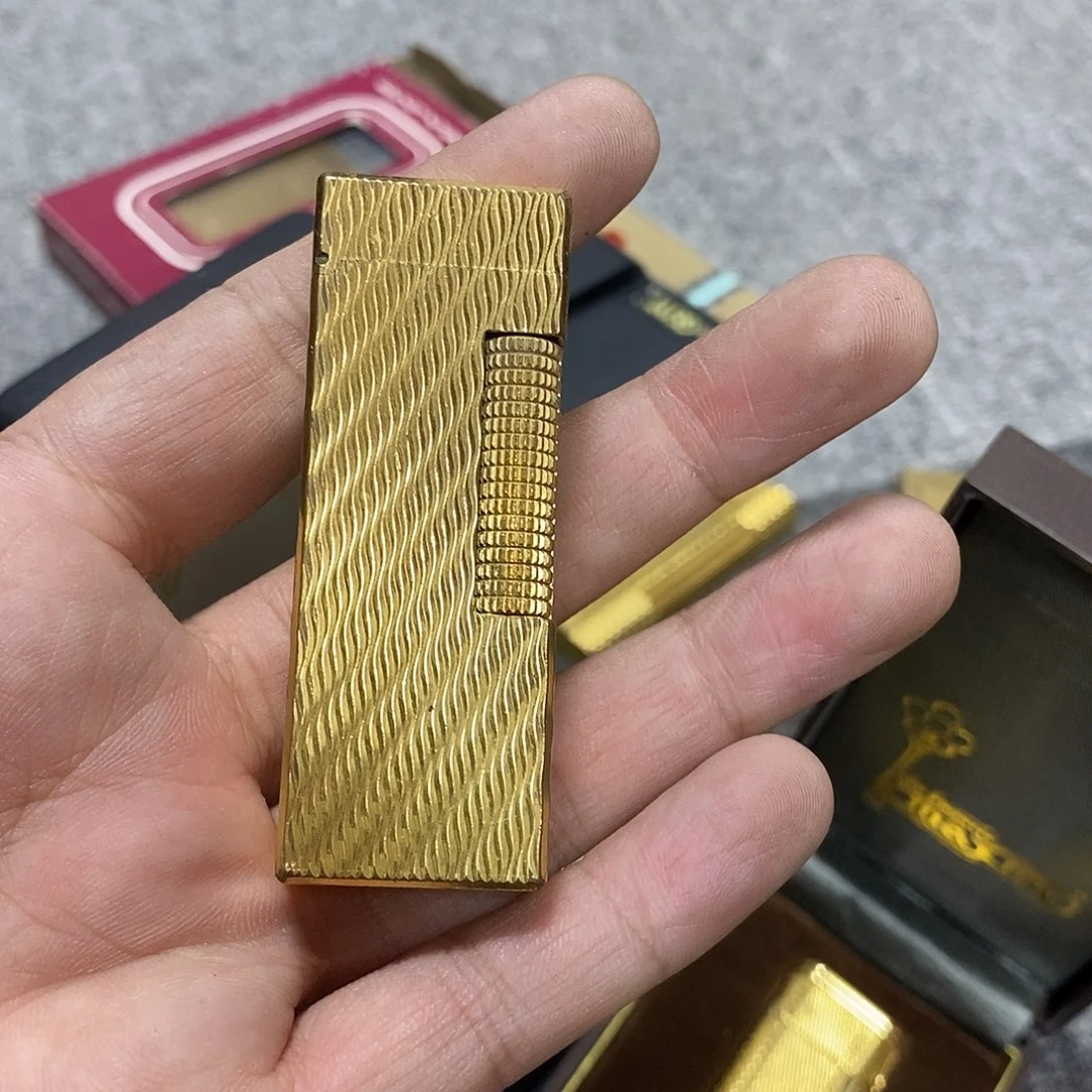旭**心给句话给哥哥姐姐好
