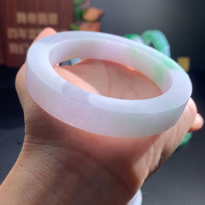 未镶嵌手镯定制翡翠
