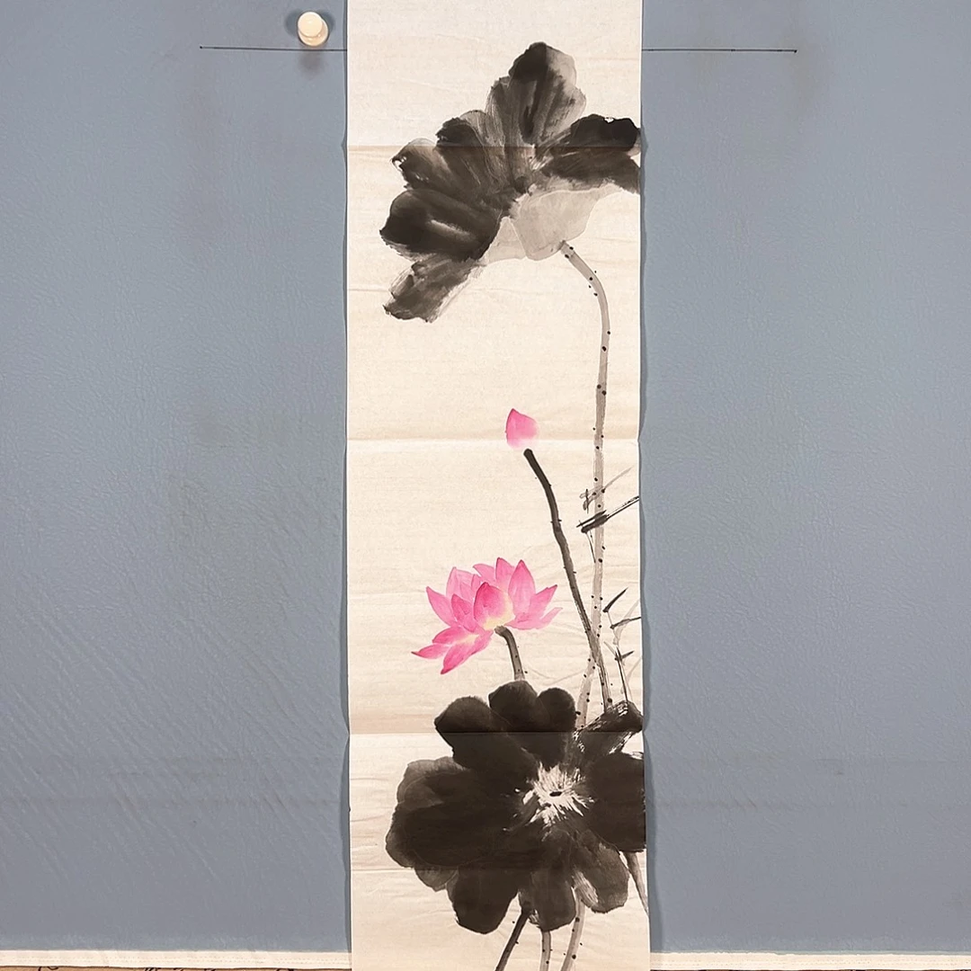 国画126 牡丹花鸟等多种图案构成一体