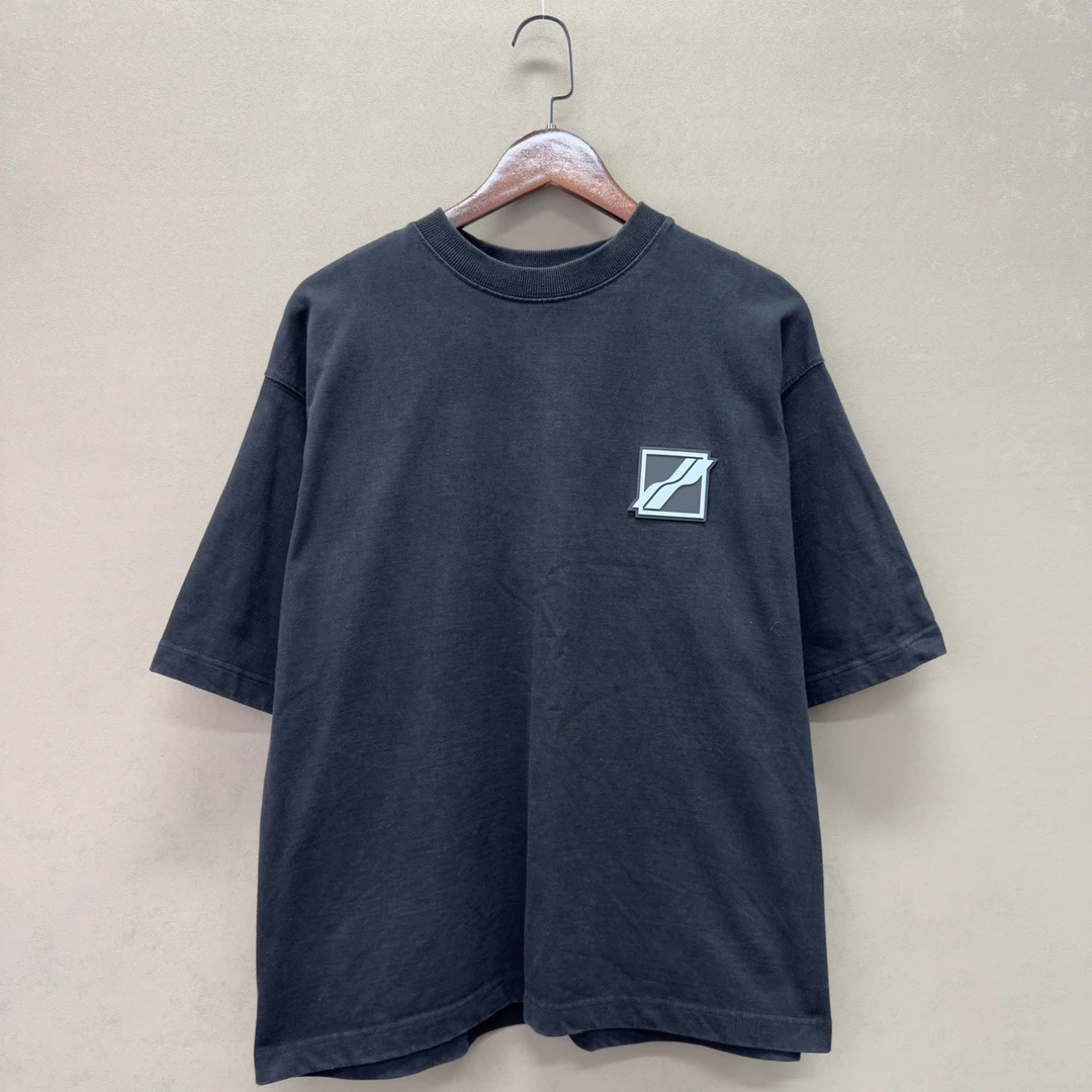 99新 maje We11done 黑色背后贴布铆钉Logo短袖 s码 cl01729