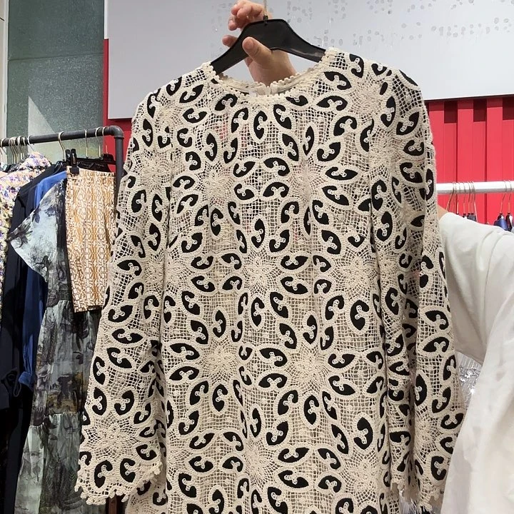 M 韩国飞华军晶晶姐