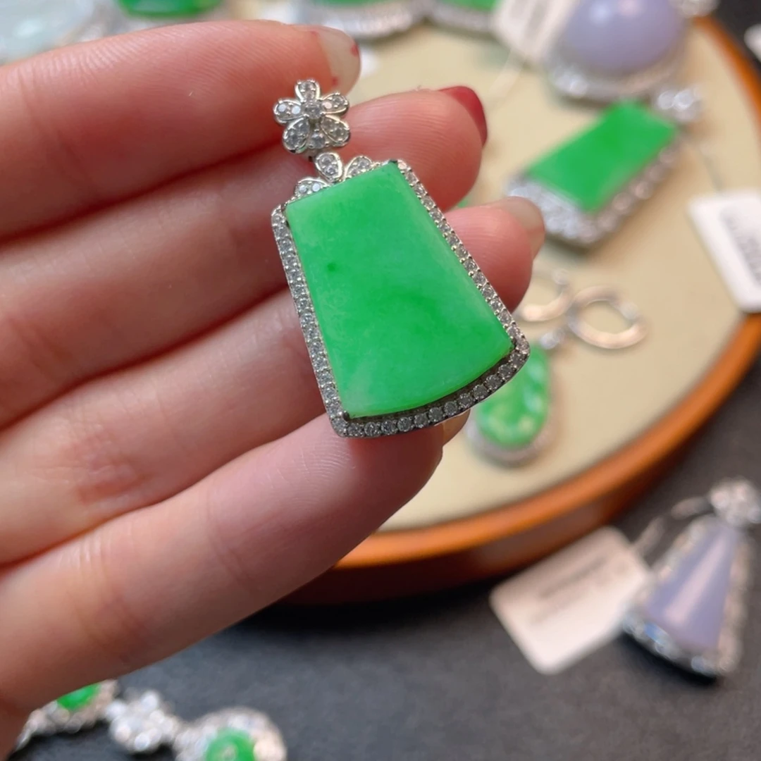 翡翠吊坠(不含链)银S925镶嵌