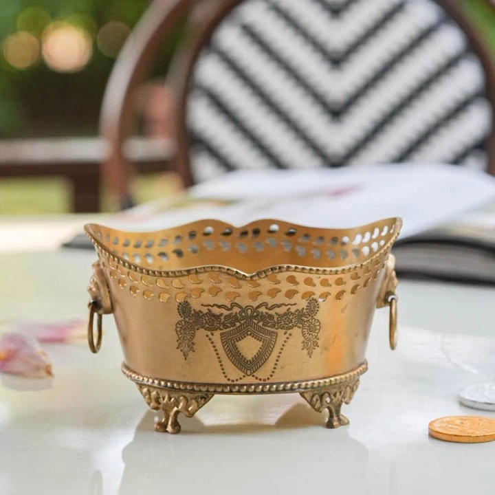 【奇居】印度进口黄铜双环镂空收纳盒刻花果篓#4812154