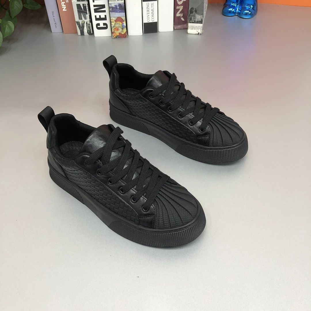 新款网红皮革编织潮流时尚个性百搭系带休闲板鞋