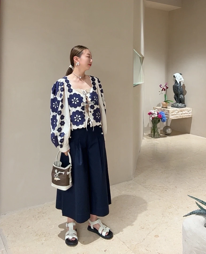 SEA NEW YORK 藏青色珍珠装饰八分阔腿裤 WENDYZ