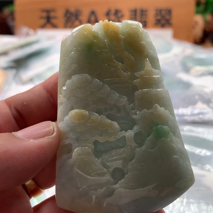 翡翠未镶嵌颈饰保真天然a货翡翠