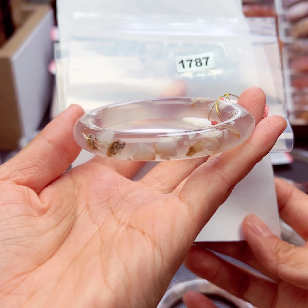 手镯玛瑙/玉髓未镶嵌野**?