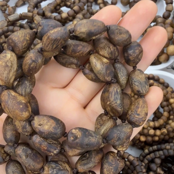 沉香手串绿奇楠树丁留疤高油多圈38