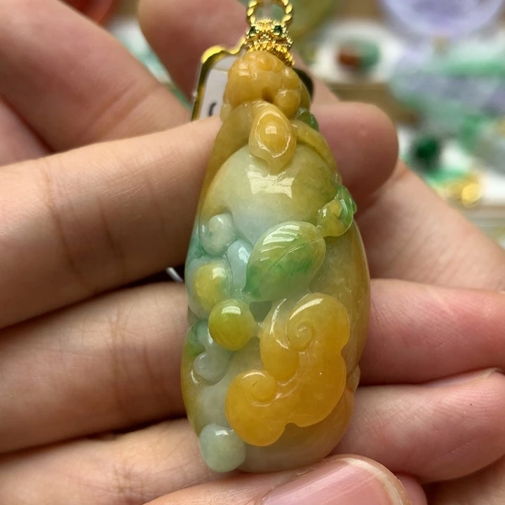 颈饰未镶嵌翡翠翡翠