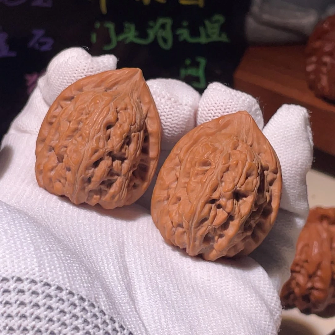 文玩核桃把件赤龙鸡心5392，3235