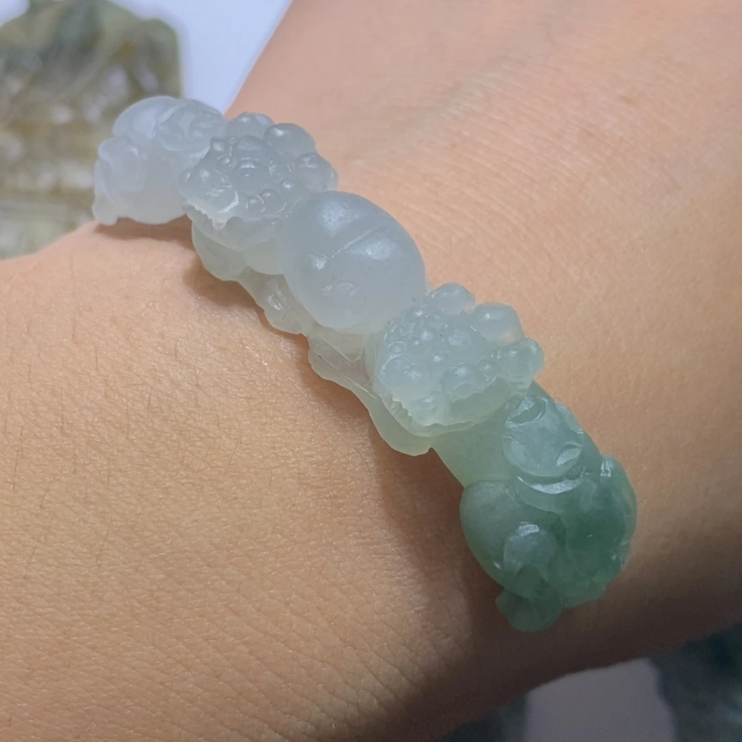 未镶嵌定制翡翠毛货