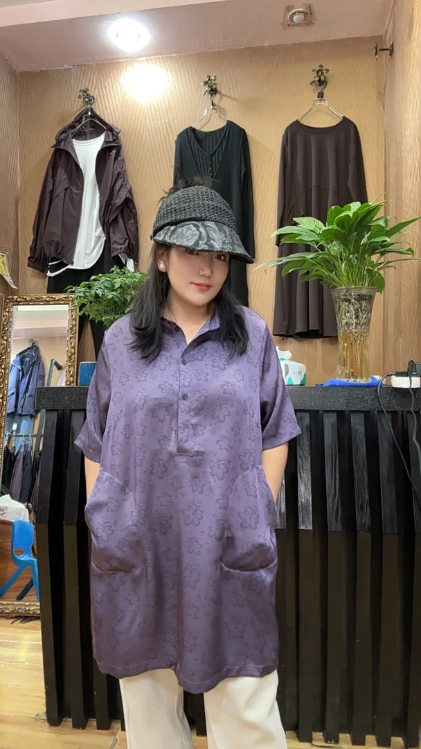 依卓啦2025年新款中长款宽松衬衫