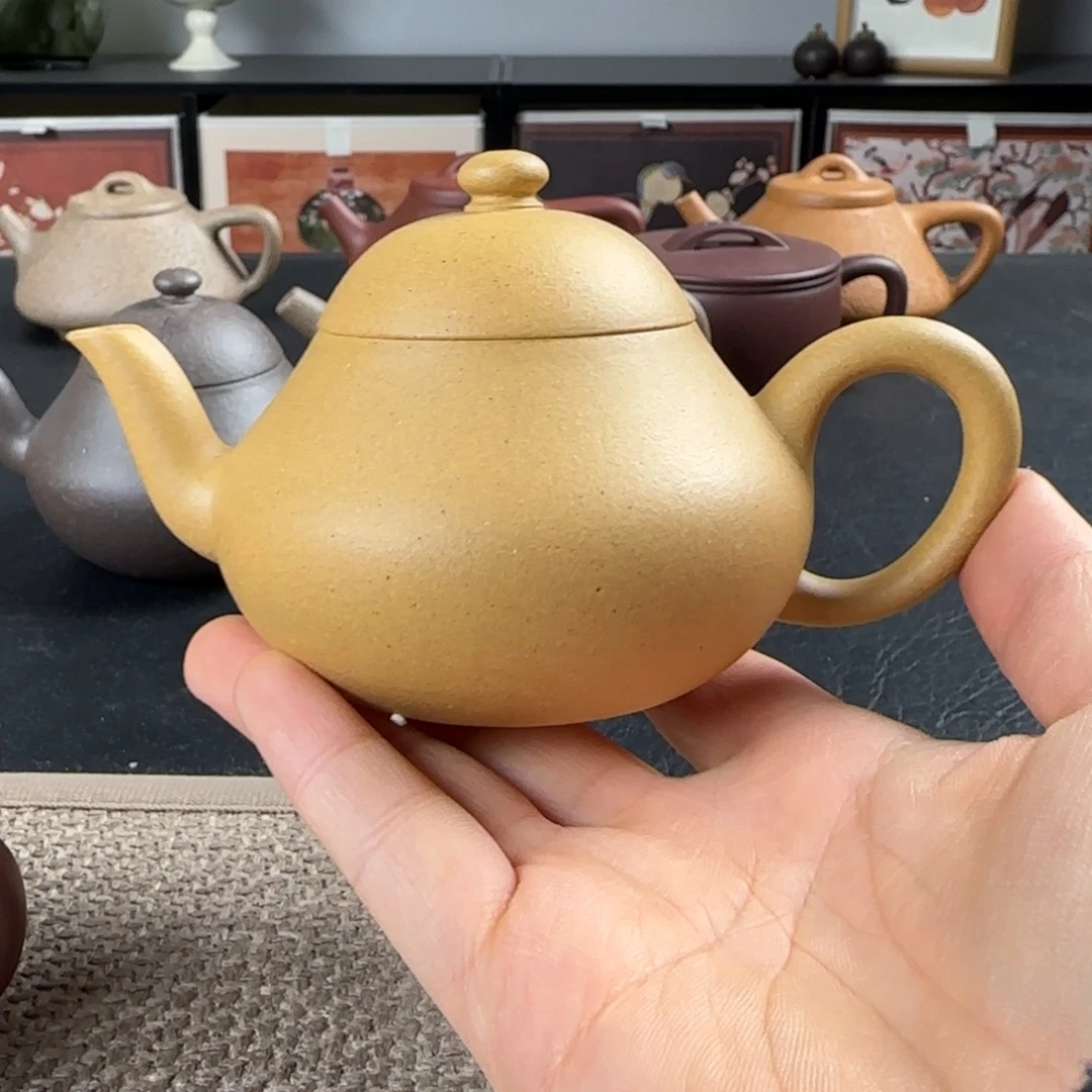 牛****紫砂茶壶微瑕梨形