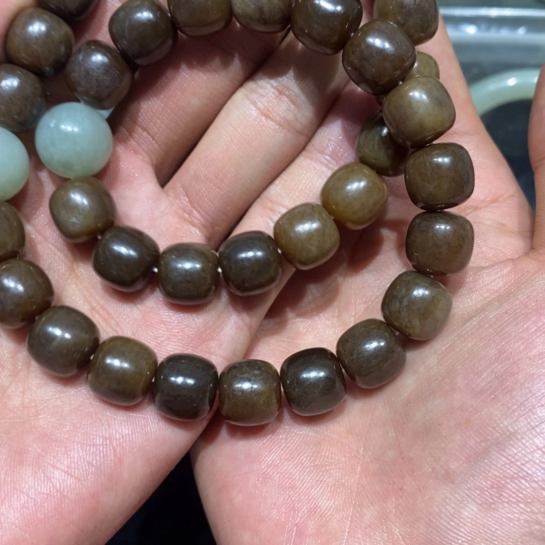 墨***璟和田玉（糖玉）未镶嵌手链