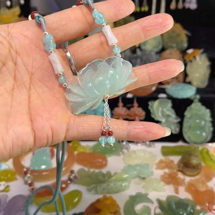 蛇纹石玉未镶嵌吊坠(赠链)