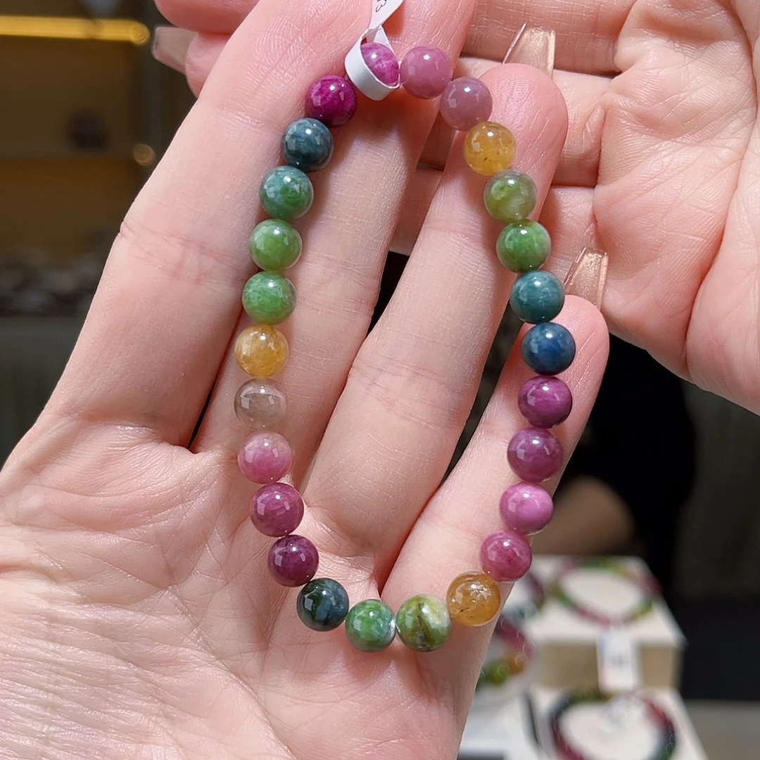 碧玺多样性发一件未镶嵌