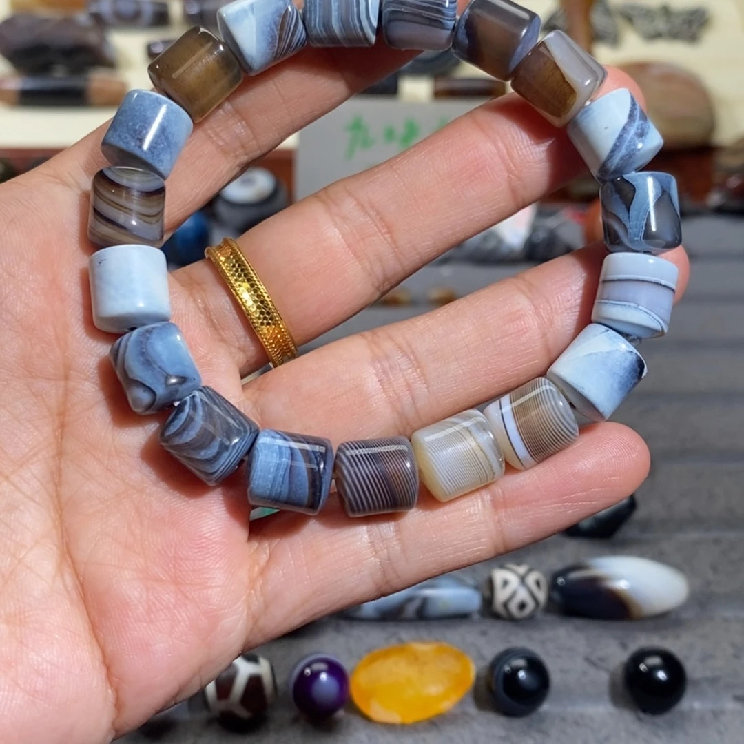 玛瑙/玉髓合金颈饰