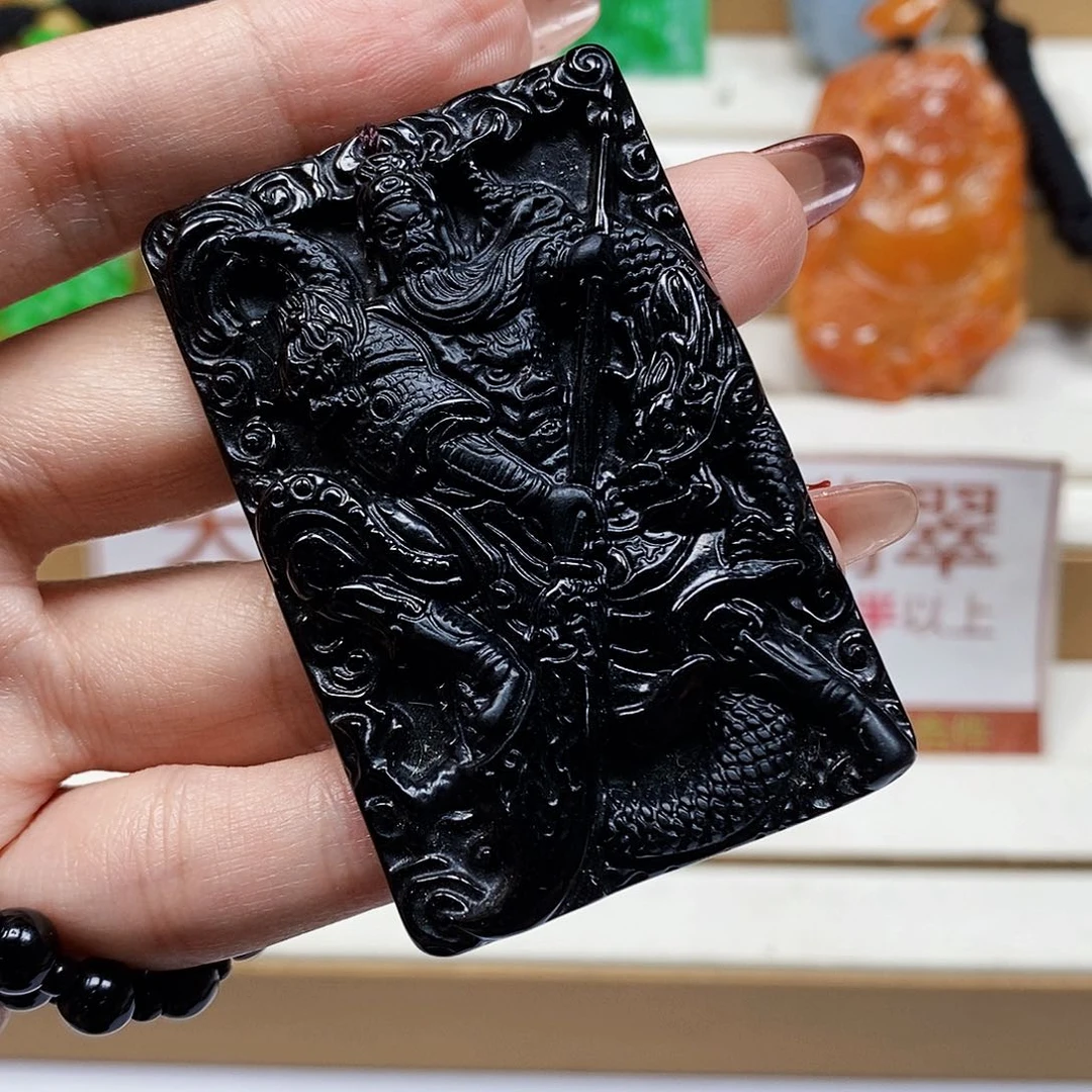 颈饰未镶嵌翡翠1