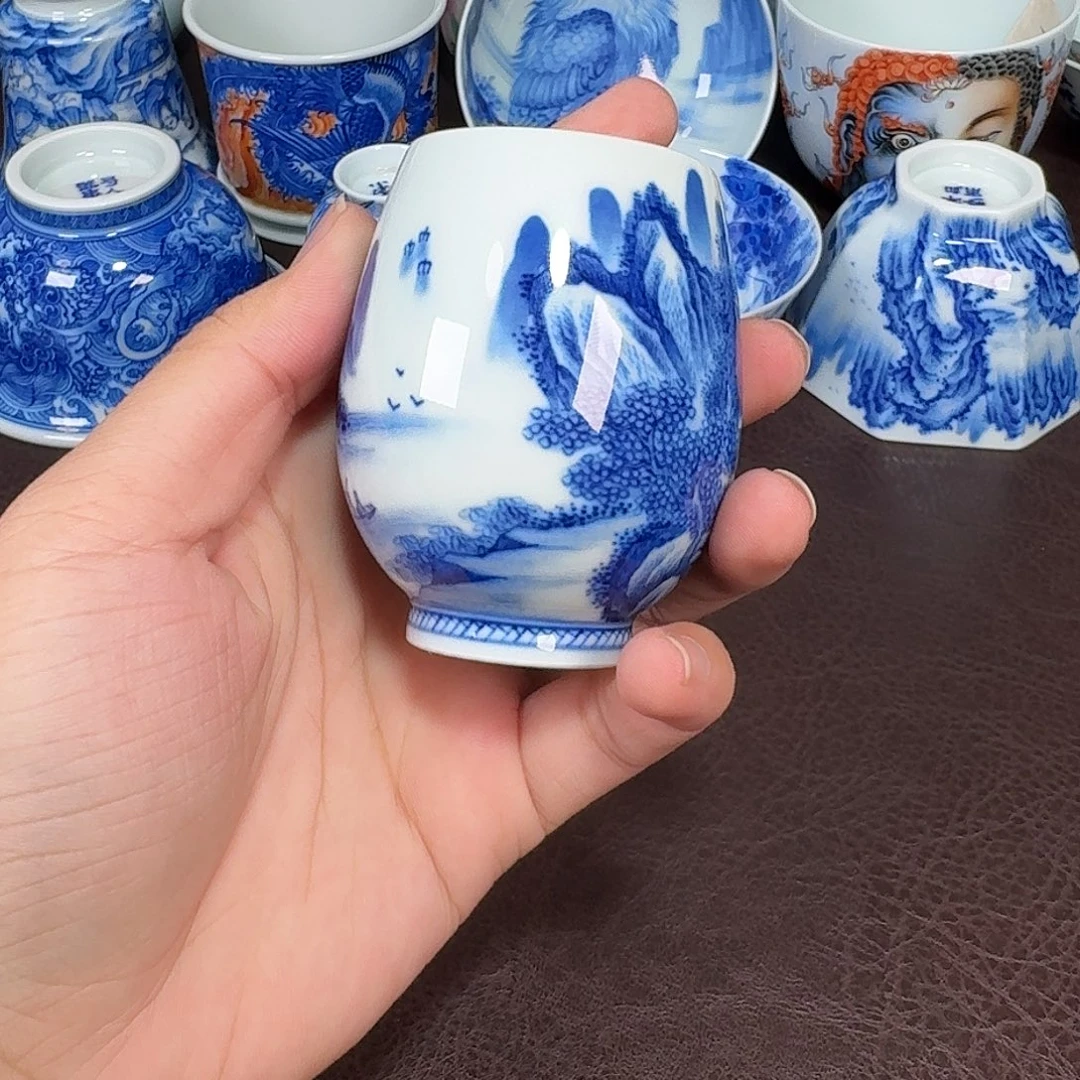 现代景德镇陶瓷杯