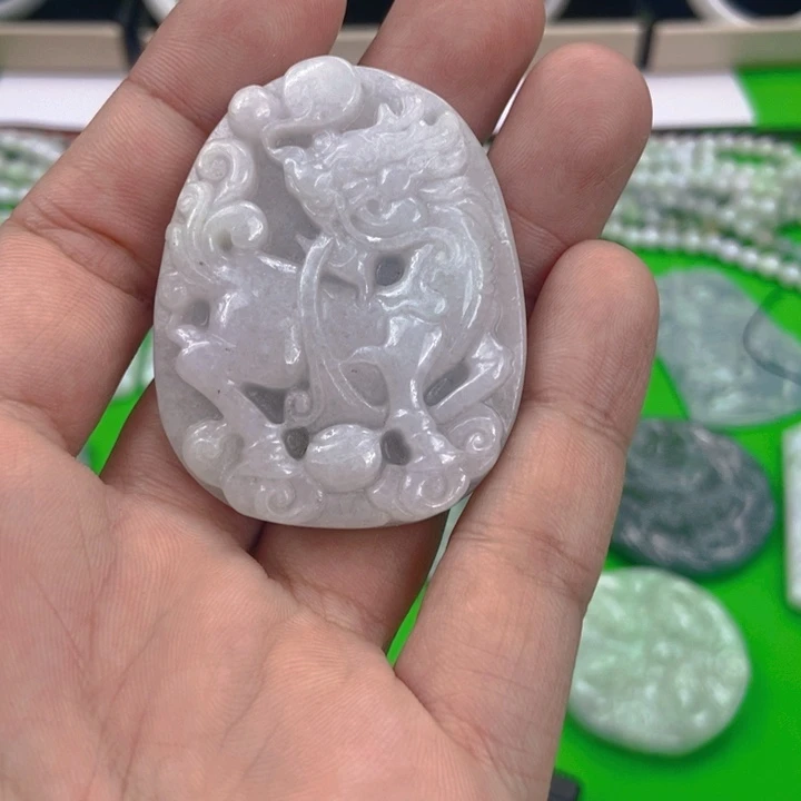 翡翠未镶嵌挂件挂件