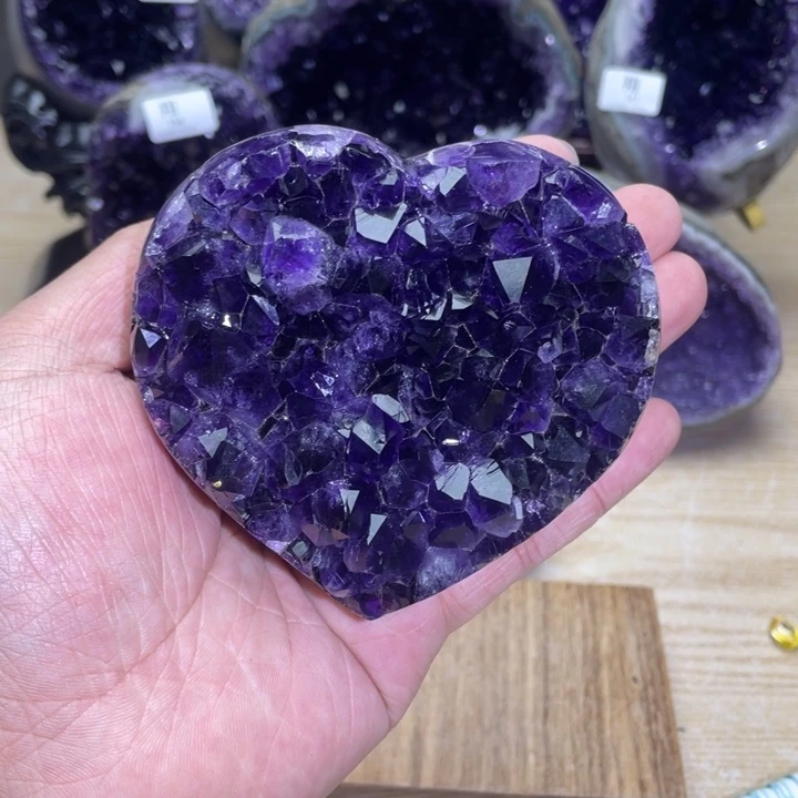未镶嵌大型摆件（非配饰）紫晶