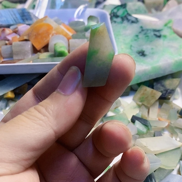 翡翠散珠天然翡翠A货挂件