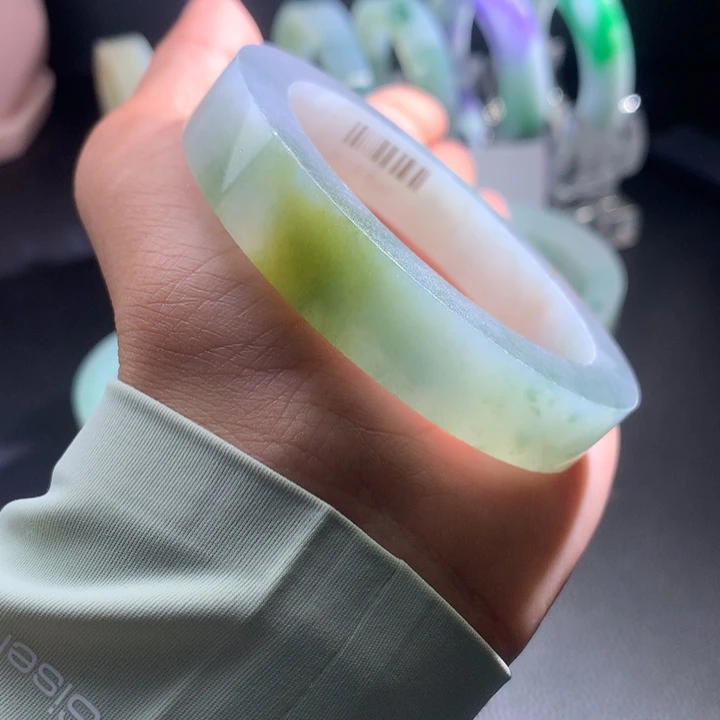 未镶嵌翡翠定制翡翠