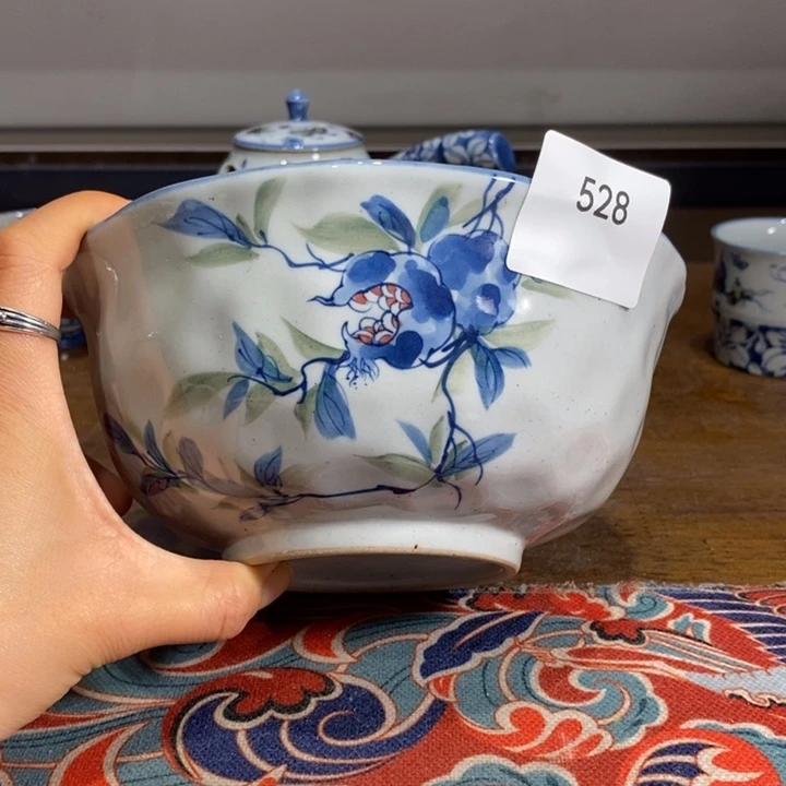 钛合金景德镇手绘石榴大碗