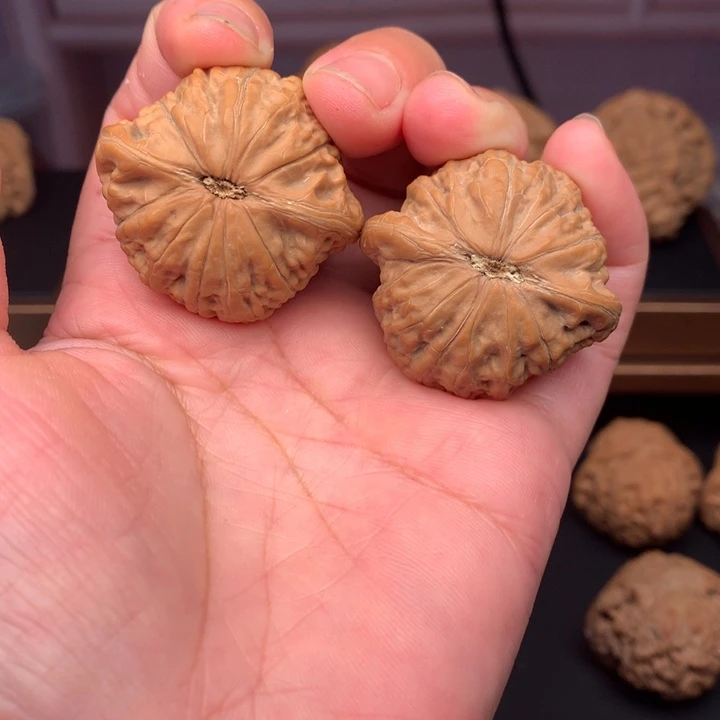 文玩核桃把件铁锤