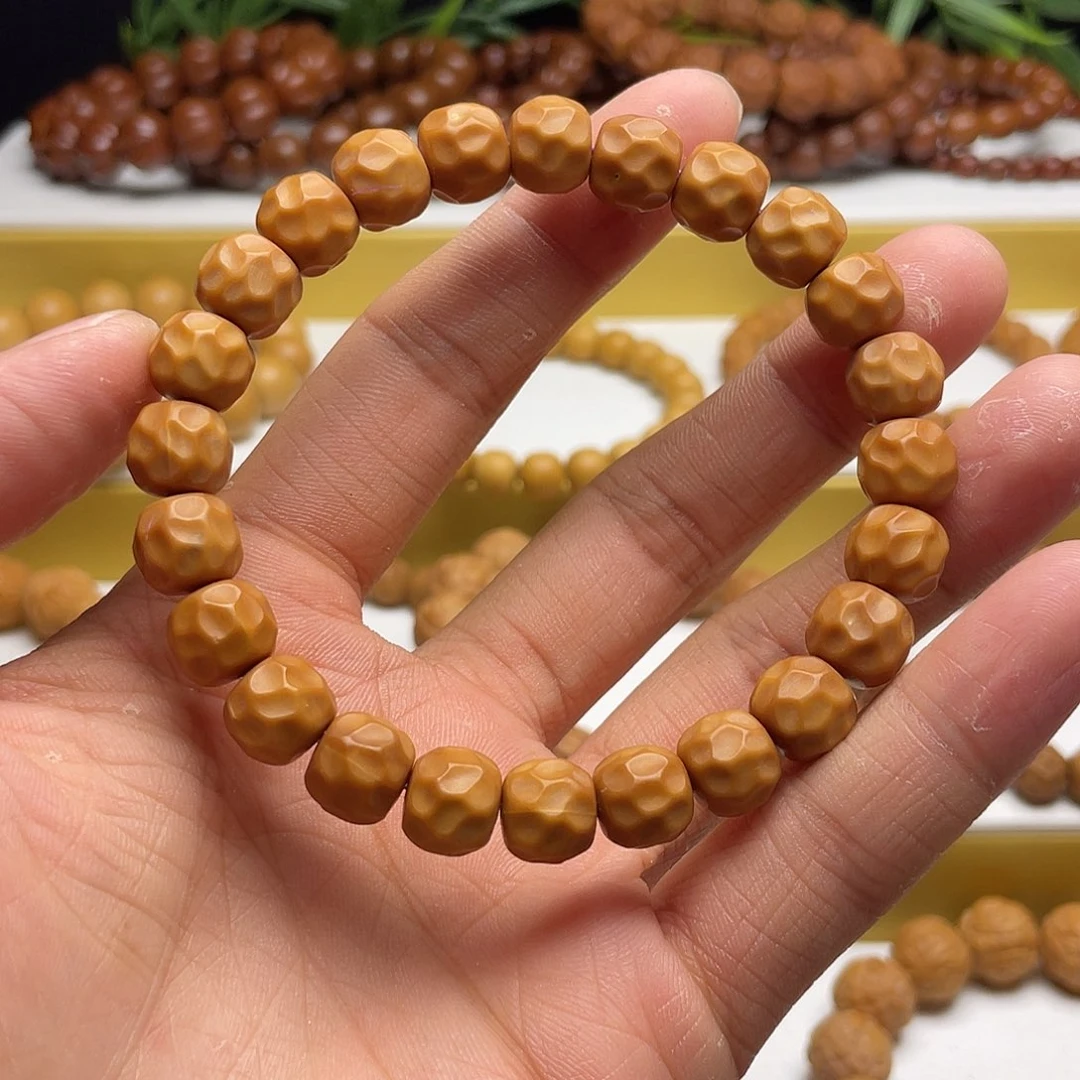 吊坠猴头核桃黑金无相露眼款