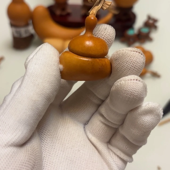 李****天然手捻老皮葫芦