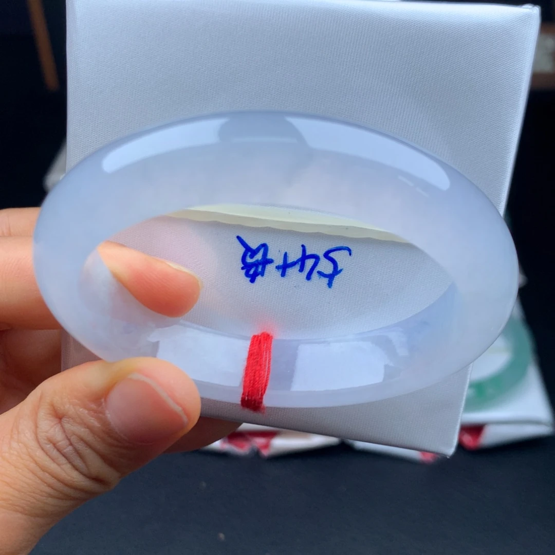 翡翠手镯未镶嵌冰粉紫