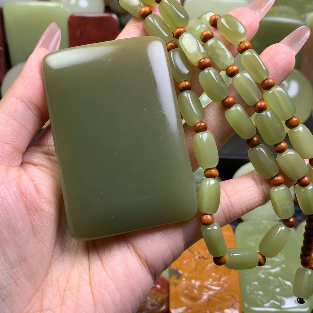 新疆昆仑山料牌子