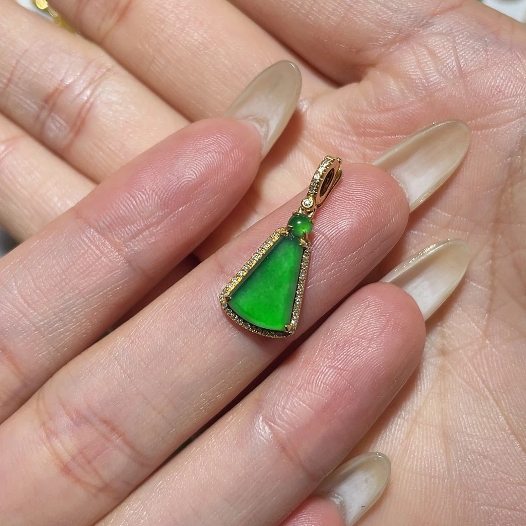 翡翠18K金镶嵌吊坠(不含链)