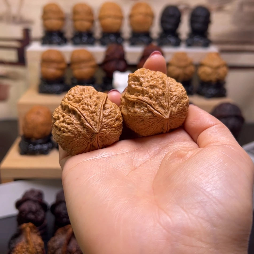 文玩核桃把件福利密石三棱37H