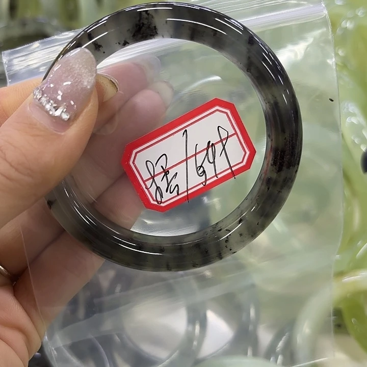 梧***凰蛇纹石玉未镶嵌手镯