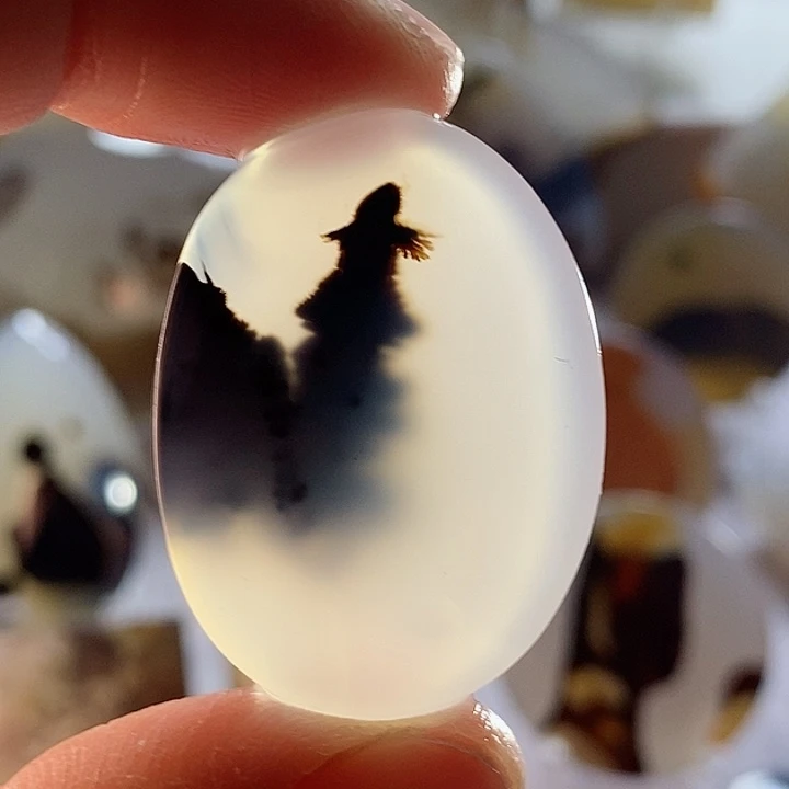 玛瑙/玉髓颈饰未镶嵌